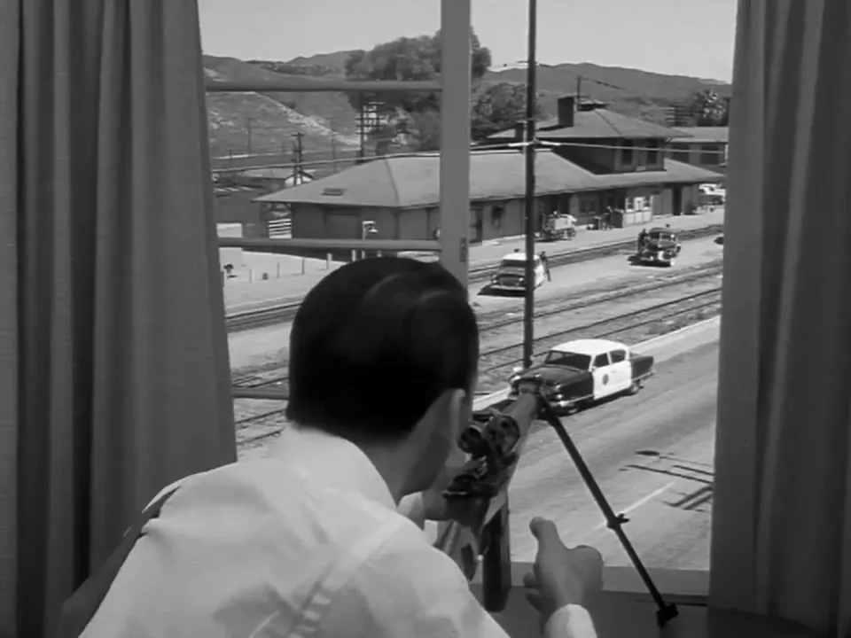 The train passes through; the assassination attempt fails as it hurtles past