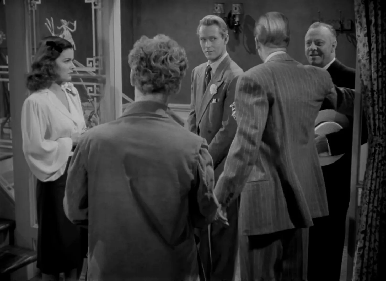 Janeway observes the paintings and praises 'masculine force' in the work