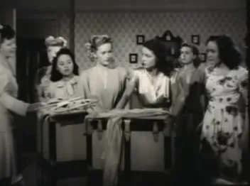 Tension between Marcia and the other women: confrontation in the suite