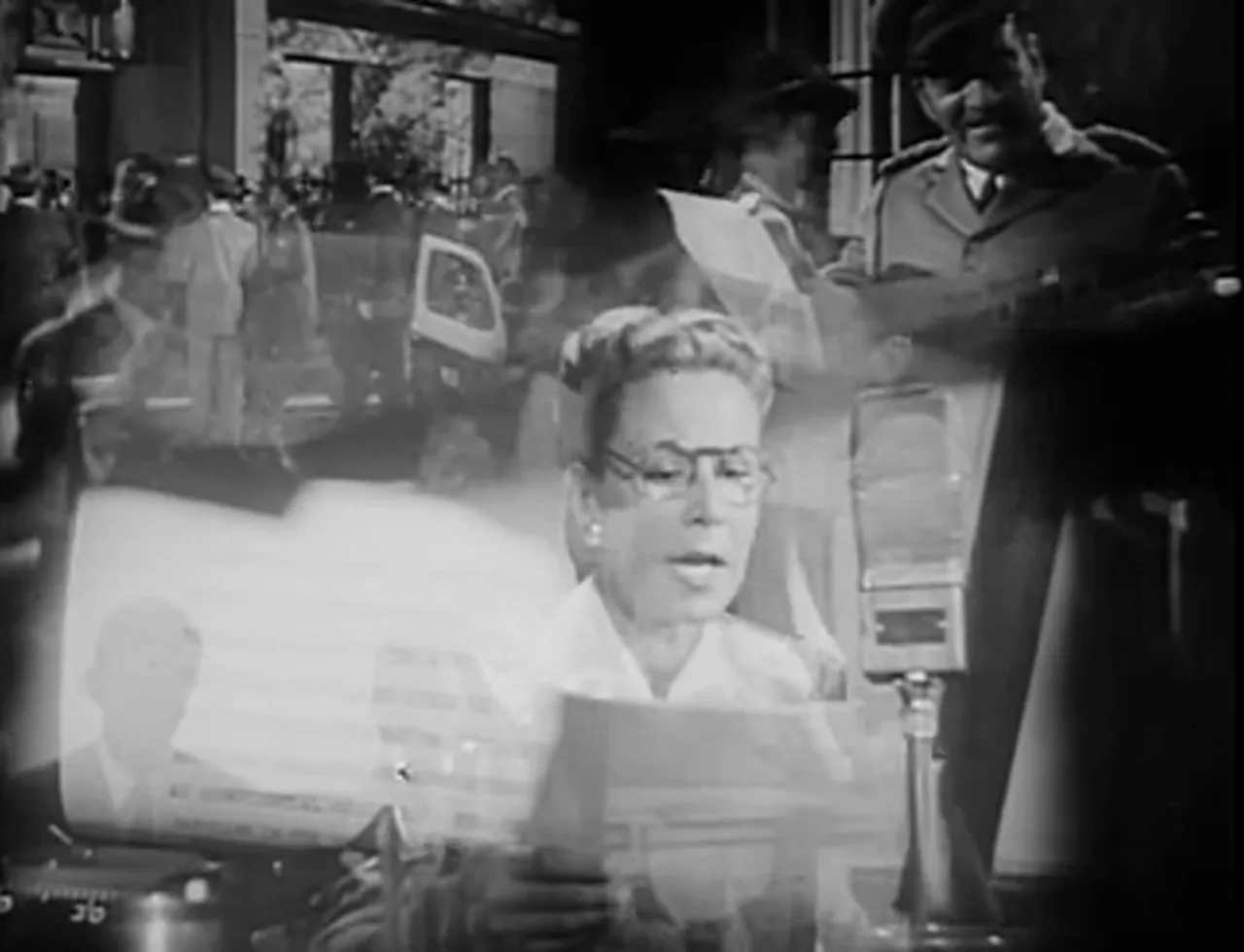 Final scene at the airport: departure, potential reconciliation, and the question of identity