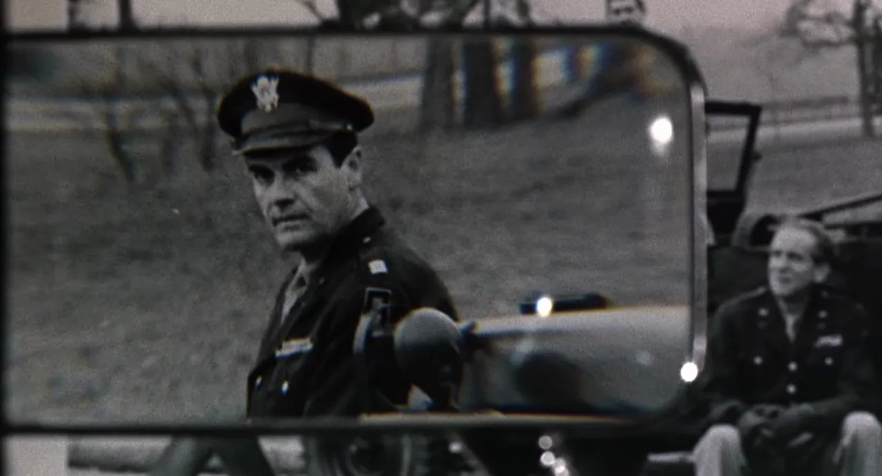 Cary Grant's photograph from 1944 shown to Reggie